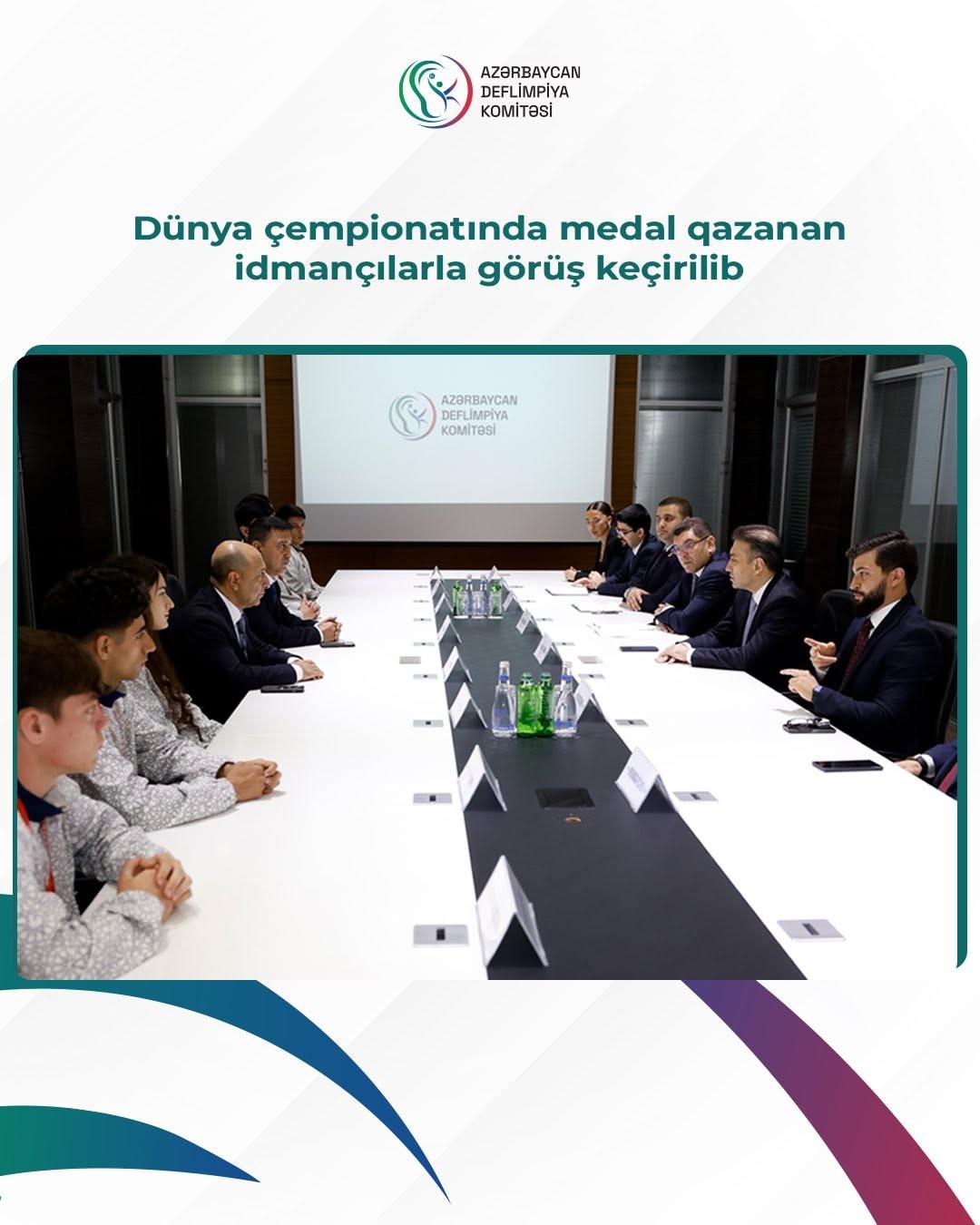 Komitə rəhbərliyi Dünya Çempionatında medal qazanan idmançılar və onların məşqçiləri ilə görüş keçirib